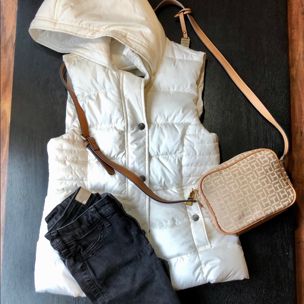 SOLD Abercrombie Puffer Vest